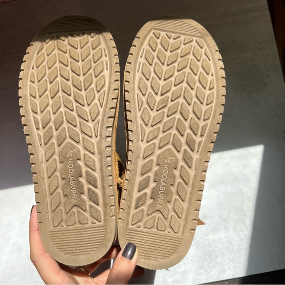 Koolabura by Ugg Suede Bow Tall Boots 6 - Picture 5 of 7